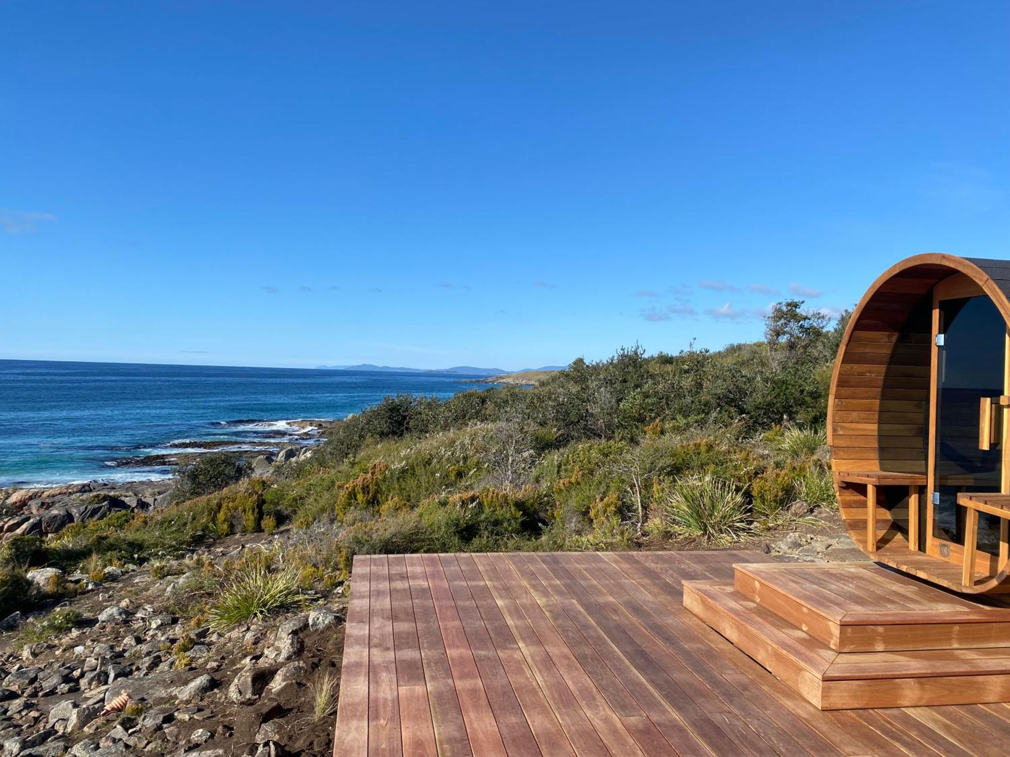 Little Beach Resort Four Mile Creek Extérieur photo