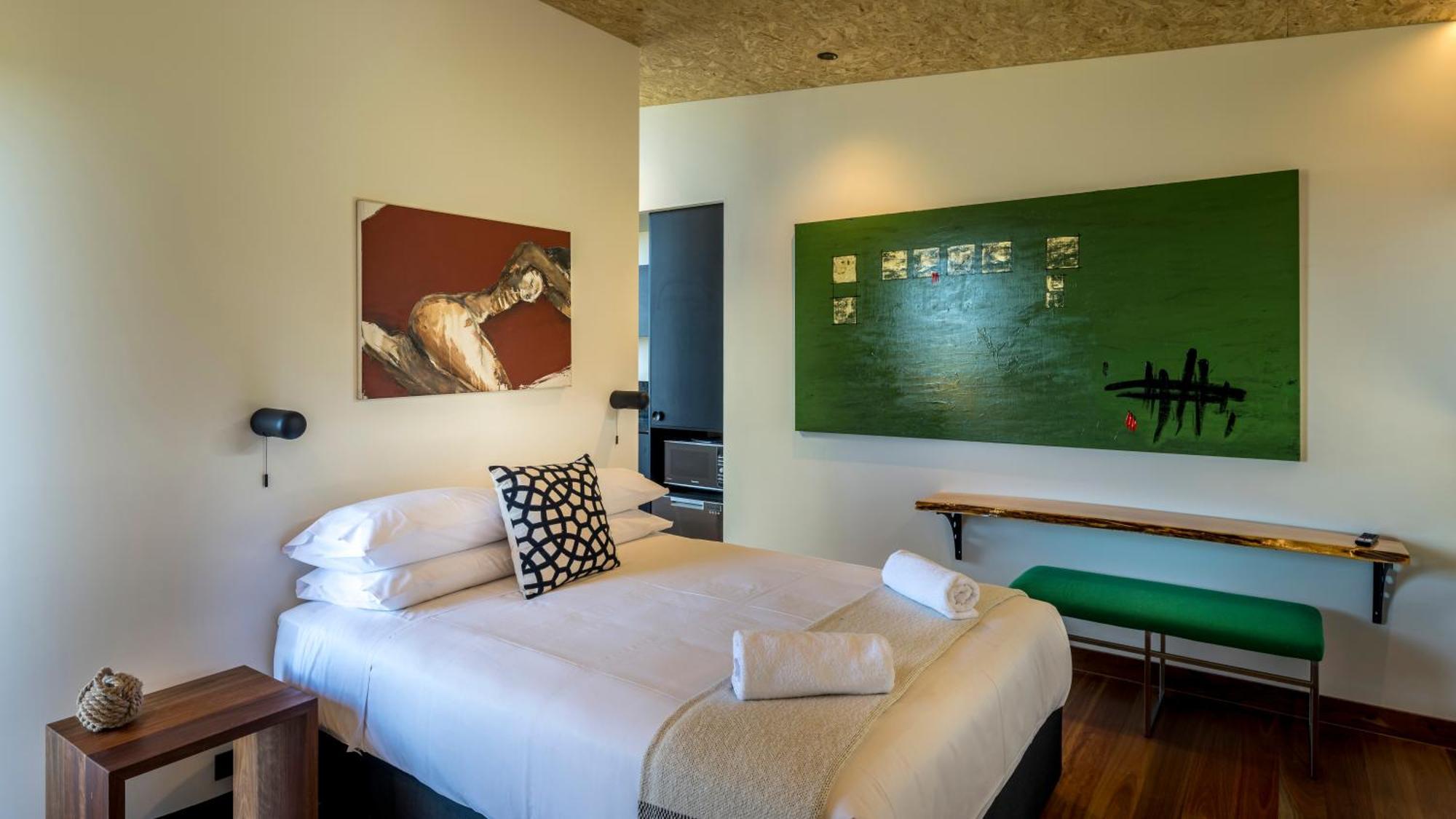 Little Beach Resort Four Mile Creek Extérieur photo